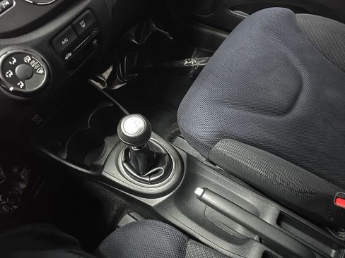 Used 2012 Honda Fit Sport image 25