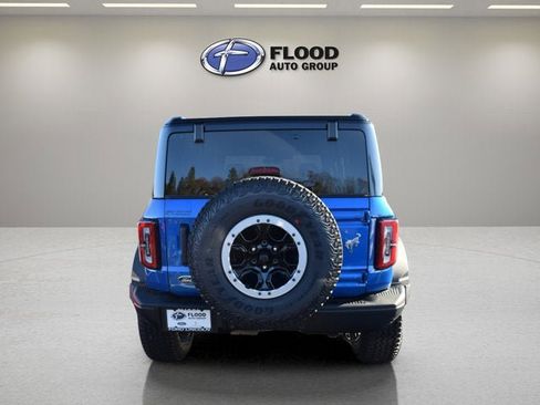 New 2025 Ford Bronco Badlands image 3