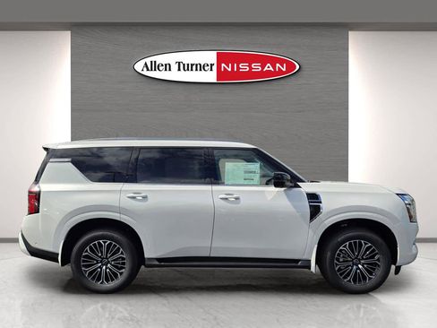 New 2026 Nissan Armada Platinum image 5