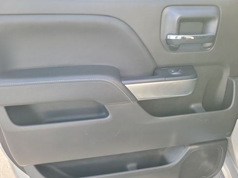 Used 2018 Chevrolet Silverado 1500 LT w/ All Star Edition RWD image 10