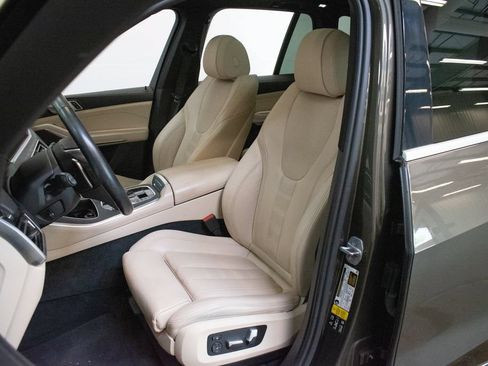 Used 2022 BMW X5 xDrive40i w/ Premium Package AWD/4WD image 20