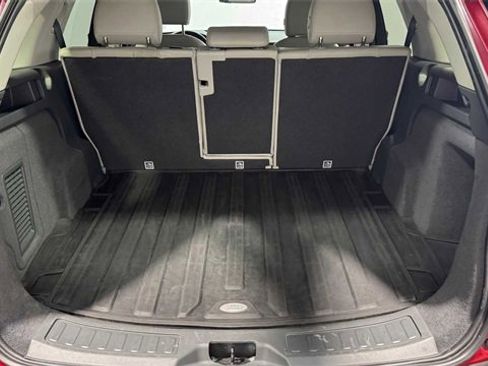 Used 2019 Land Rover Discovery Sport HSE image 33