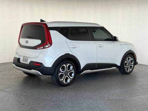 Used 2020 Kia Soul X-Line FWD image 3