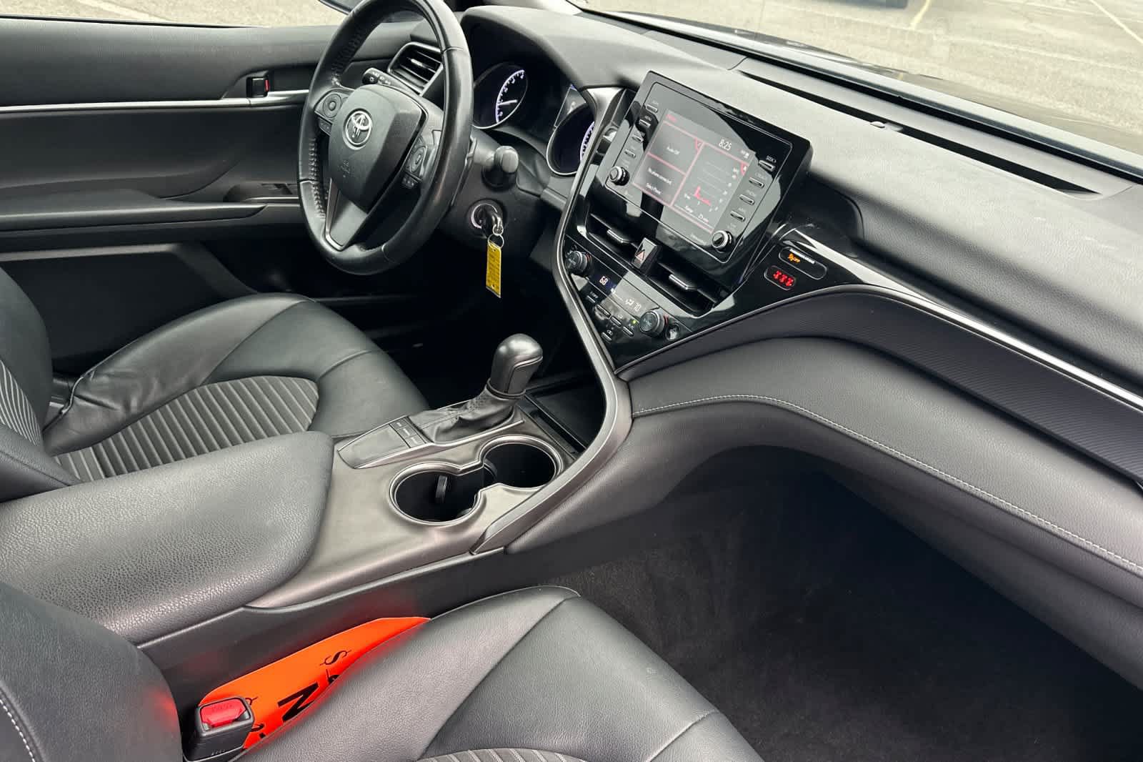 Used 2023 Toyota Camry SE FWD image 16