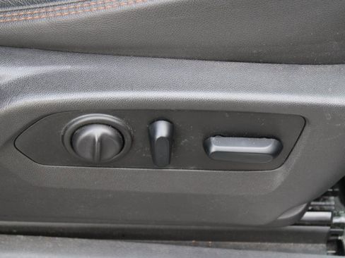 Used 2019 GMC Sierra 1500 AT4 w/ AT4 Premium Package image 29