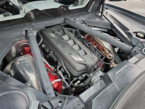 Used 2021 Chevrolet Corvette Stingray Premium Cpe w/ Z51 Performance Package image 14