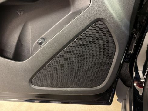 Used 2024 Chevrolet Equinox RS FWD image 28