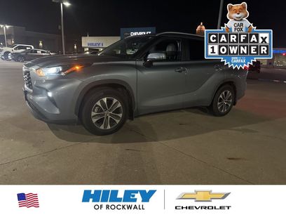 Used 2024 Toyota Highlander XLE