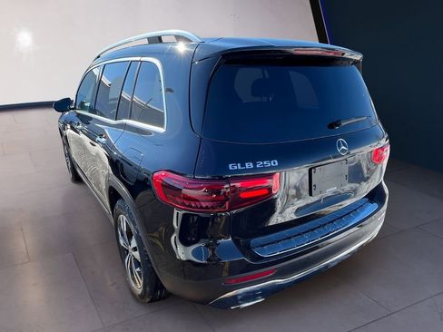 Certified 2025 Mercedes-Benz GLB 250 4MATIC image 3