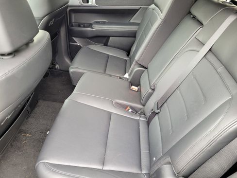 Used 2025 Hyundai Santa Fe Limited image 19