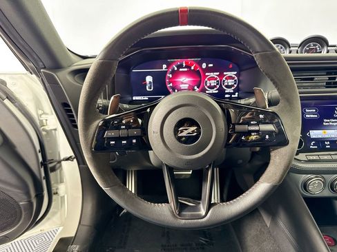 Used 2024 Nissan Z NISMO w/ Floor Mat Package RWD image 11