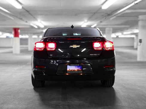 Used 2015 Chevrolet Malibu LT w/ Power Convenience Package image 8