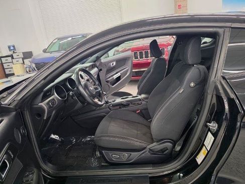 Used 2019 Ford Mustang Coupe w/ Equipment Group 101A RWD image 8