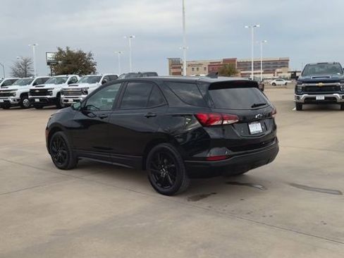 Used 2024 Chevrolet Equinox LS w/ LS Convenience Package image 7