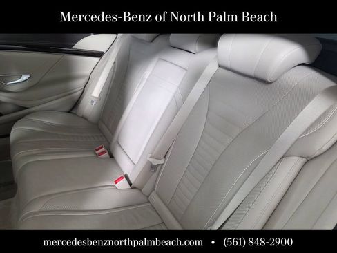 Used 2019 Mercedes-Benz S 560 Sedan image 16