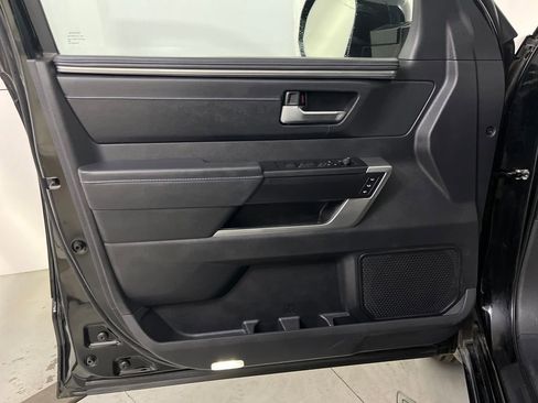 Used 2024 Toyota Tundra Platinum image 33