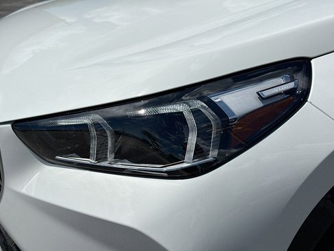 New 2026 BMW X1 xDrive28i w/ Technology Package AWD/4WD image 9