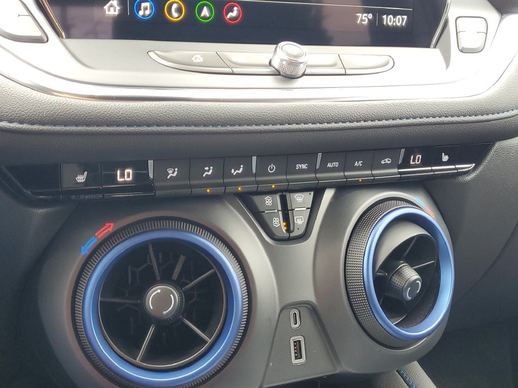 Used 2024 Chevrolet Blazer RS AWD/4WD image 29