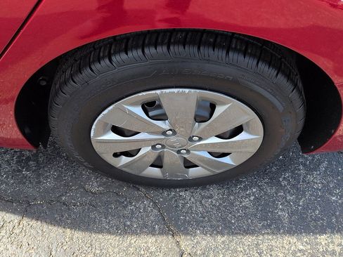 Used 2019 Kia Rio S image 10