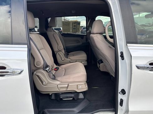 Used 2021 Honda Odyssey EX image 32