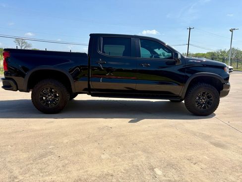Used 2026 Chevrolet Silverado 1500 ZR2 AWD/4WD image 2