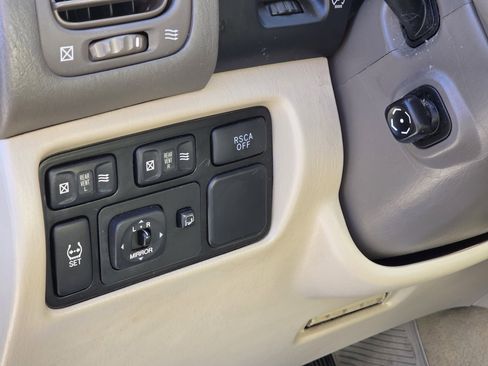 Used 2007 Lexus LX 470 4WD image 16