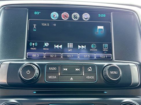 Used 2018 Chevrolet Silverado 1500 LT RWD image 14
