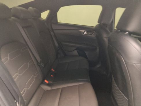 Used 2023 Kia Forte GT-Line image 19