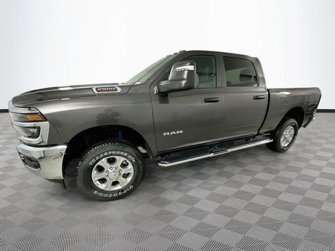 New 2026 RAM 2500 Big Horn AWD/4WD image 24