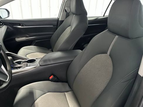 Used 2024 Toyota Camry LE FWD image 25