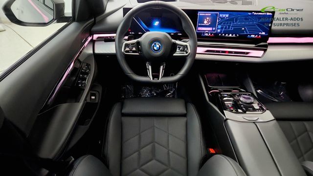 Used 2026 BMW i5 eDrive40 w/ M Sport Package RWD image 53
