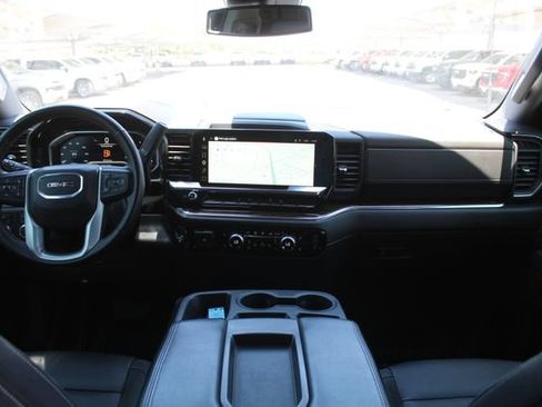 Used 2024 GMC Sierra 2500 SLE w/ SLE Value Package; AWD/4WD image 19