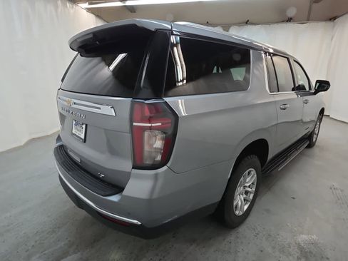 Certified 2023 Chevrolet Suburban LT image 5