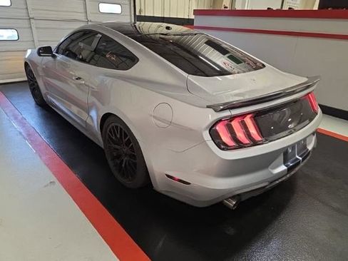 Used 2019 Ford Mustang Coupe w/ Equipment Group 101A RWD image 2