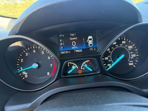 Used 2018 Ford Escape SE image 7