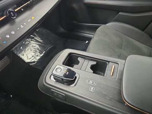 Certified 2023 Nissan Ariya AWD image 24