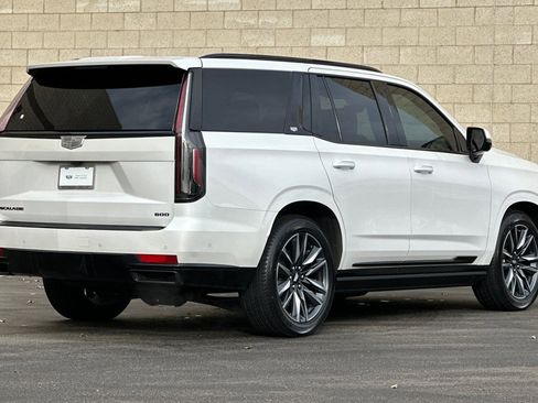 Used 2021 Cadillac Escalade Sport w/ Driver Assist Tech Package image 4