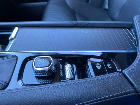 Used 2020 Volvo XC90 T6 Momentum image 62