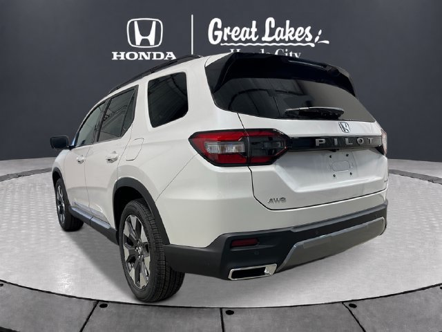 New 2026 Honda Pilot Elite image 3