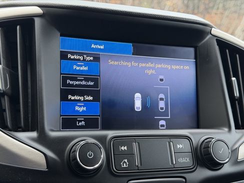 Used 2019 GMC Terrain Denali w/ Advanced Safety Package image 10