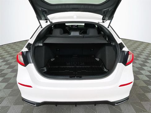Used 2023 Honda Civic Sport image 29