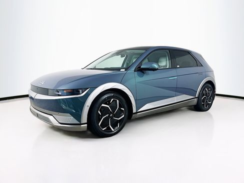 Used 2023 Hyundai Ioniq 5 Limited w/ Cargo Package RWD image 3