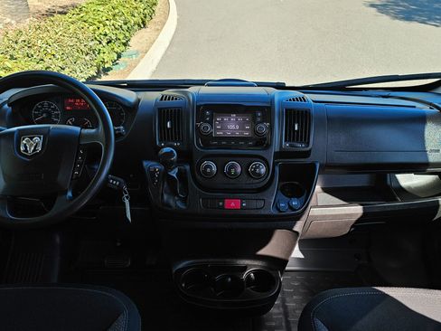 Used 2021 RAM ProMaster 2500 image 19