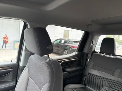 Used 2023 Chevrolet Silverado 1500 LT AWD/4WD image 67