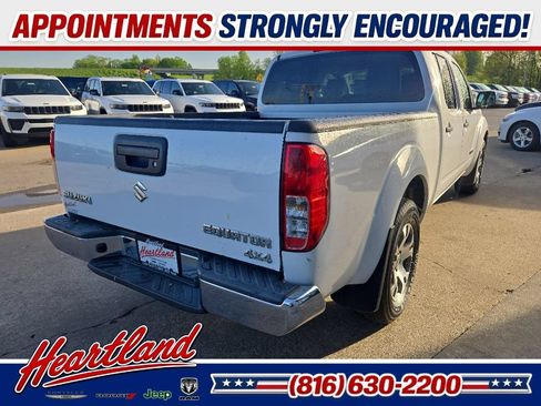 Used 2012 Suzuki Equator Sport AWD/4WD image 9
