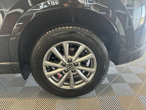 Used 2025 MAZDA CX-5 AWD 2.5 S w/ Preferred Package image 9