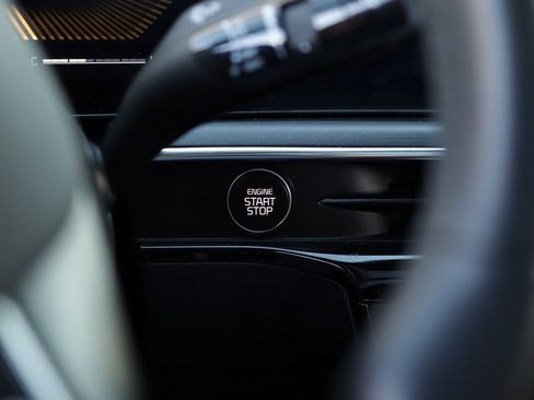 Used 2025 Kia K5 GT image 21