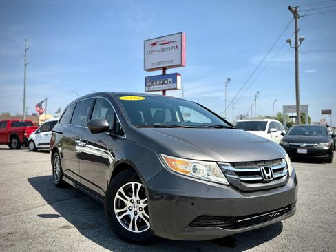 Used 2014 Honda Odyssey EX-L image 1