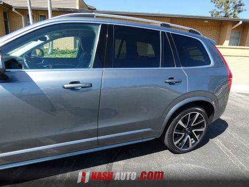 Used 2019 Volvo XC90 T6 Momentum w/ Advanced Package AWD/4WD image 11