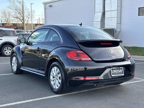 Used 2018 Volkswagen Beetle 2.0T S FWD image 5